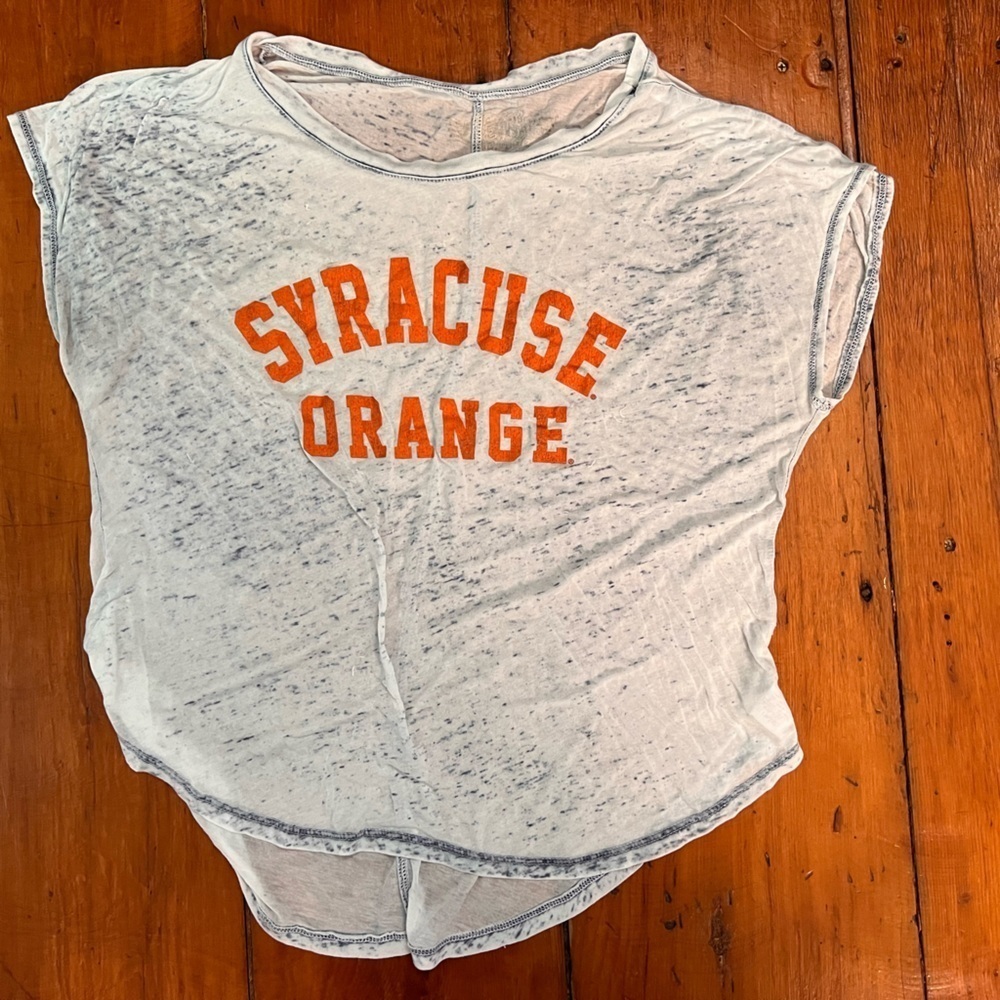 Original retro brand Syracuse orange sports t-shirt lightweight women’s large
